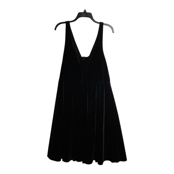 Torrid Black Velvet Surplice Dress A-line Sleeveless V-neck Party Prom Size 12 - Picture 3 of 16